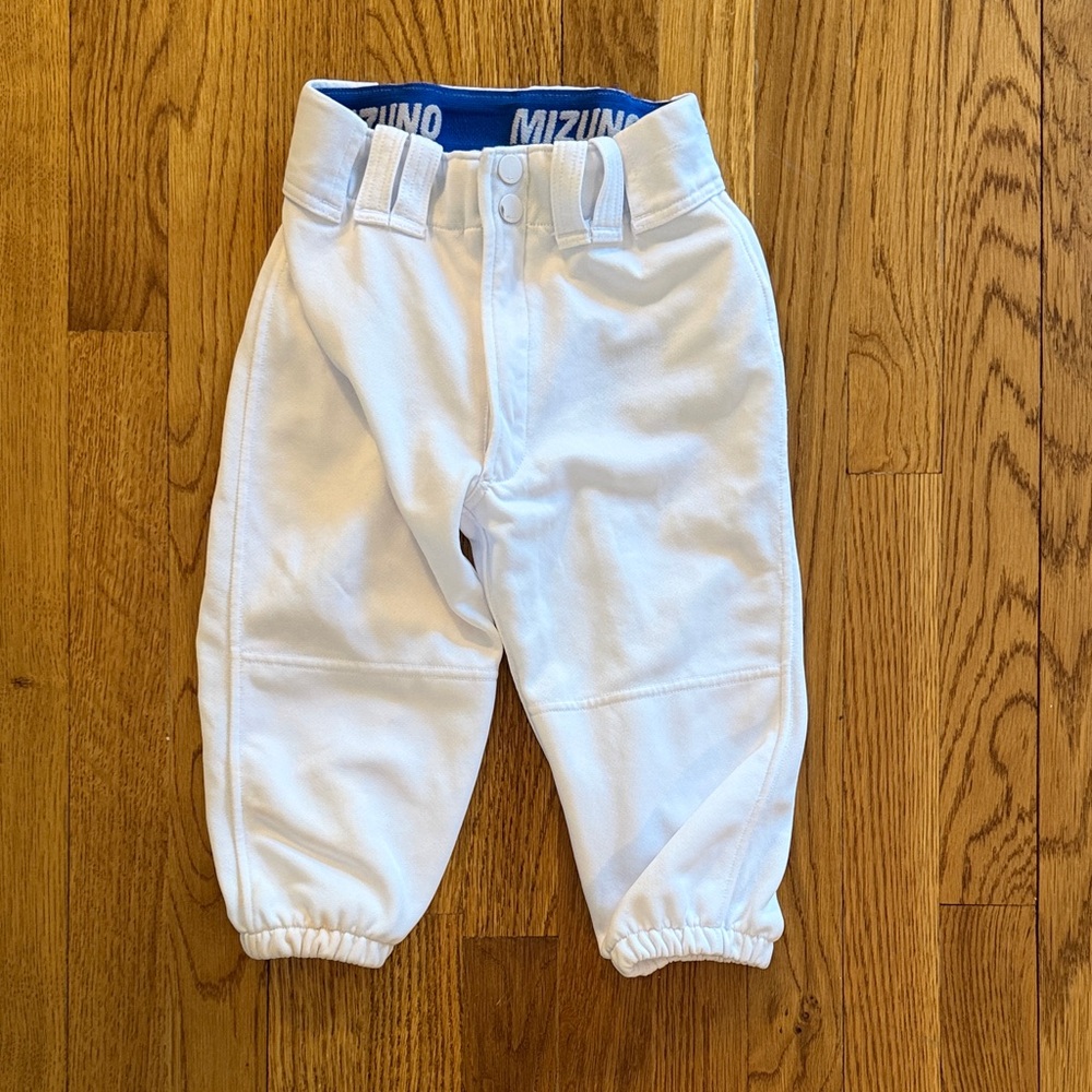 Mizuno White Youth Short Baseball Pnats